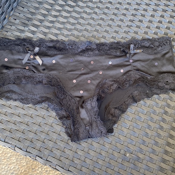 3 pairs brand new panties size medium black and burgundy - Picture 6 of 7